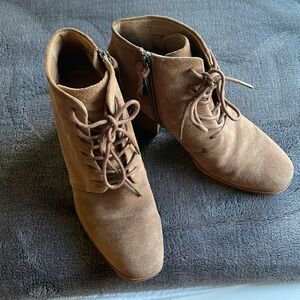 Tan Suede Sofft Zipper Boots, 8M